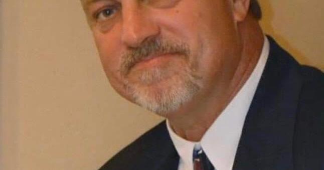 Daily Courier Editor Ritchie Starnes dies unexpectedly - Vimarsana News