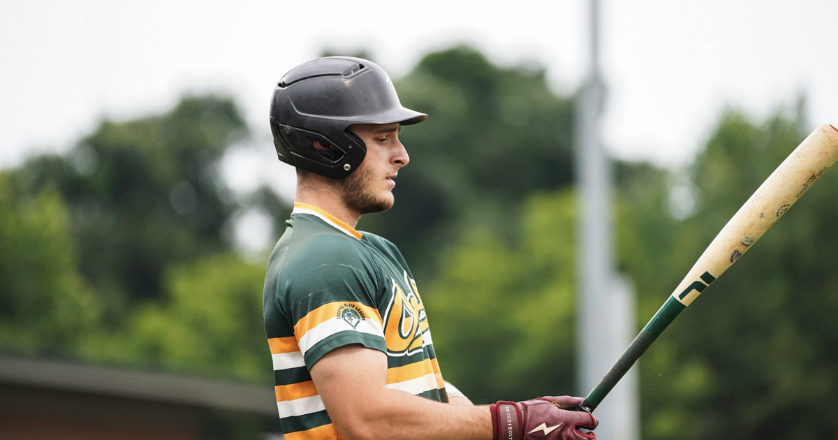 Owls remain in playoff position after 12-5 win over Florence