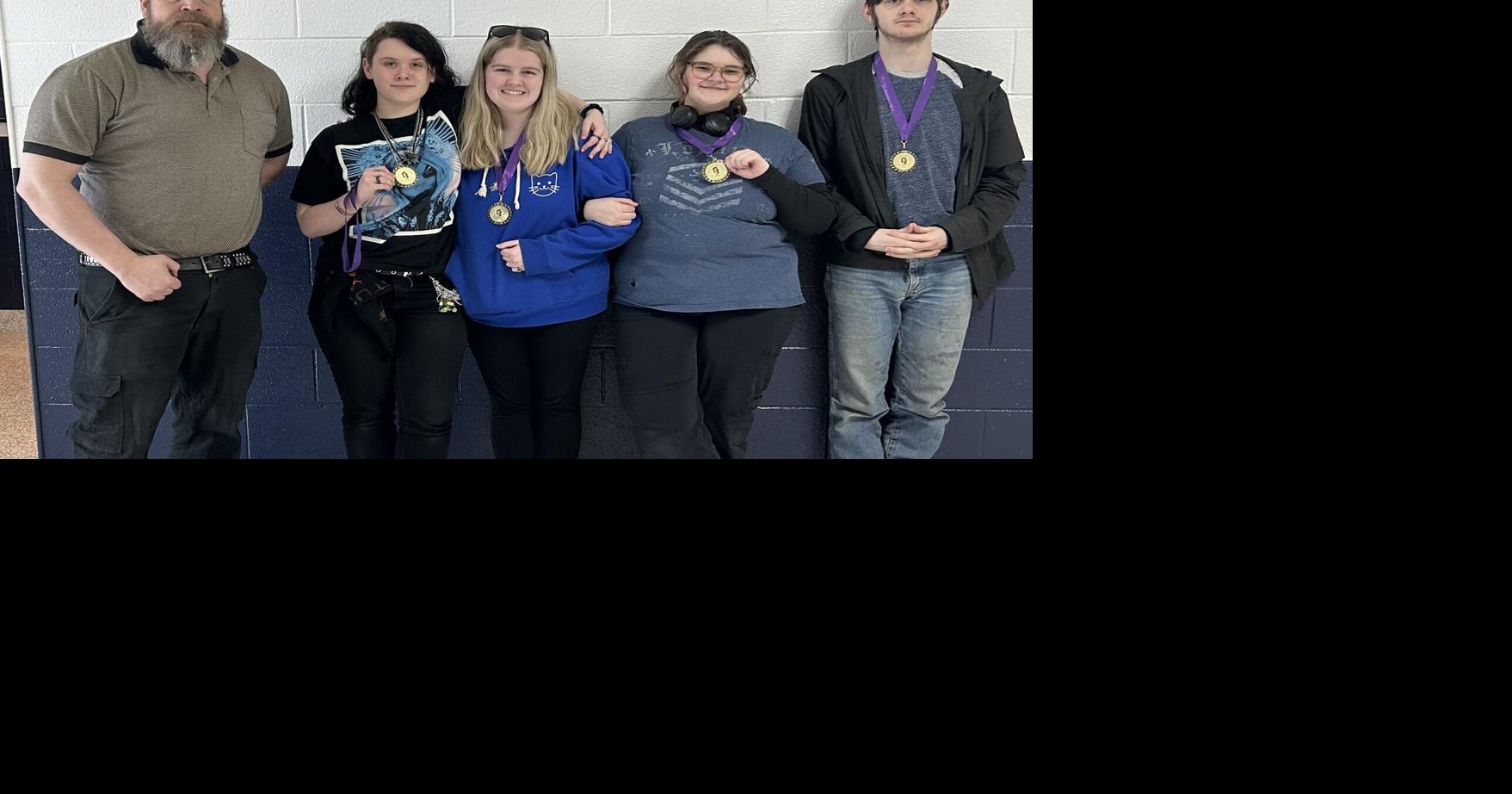 Speech and debate students find success | Archives | thedigitalcourier.com