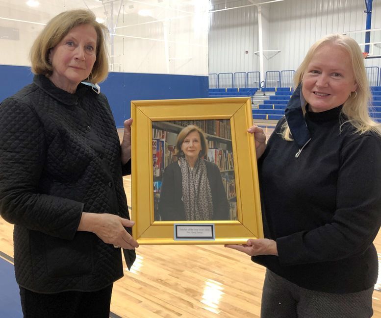 LLCA honors Teacher of the Year - Vimarsana News
