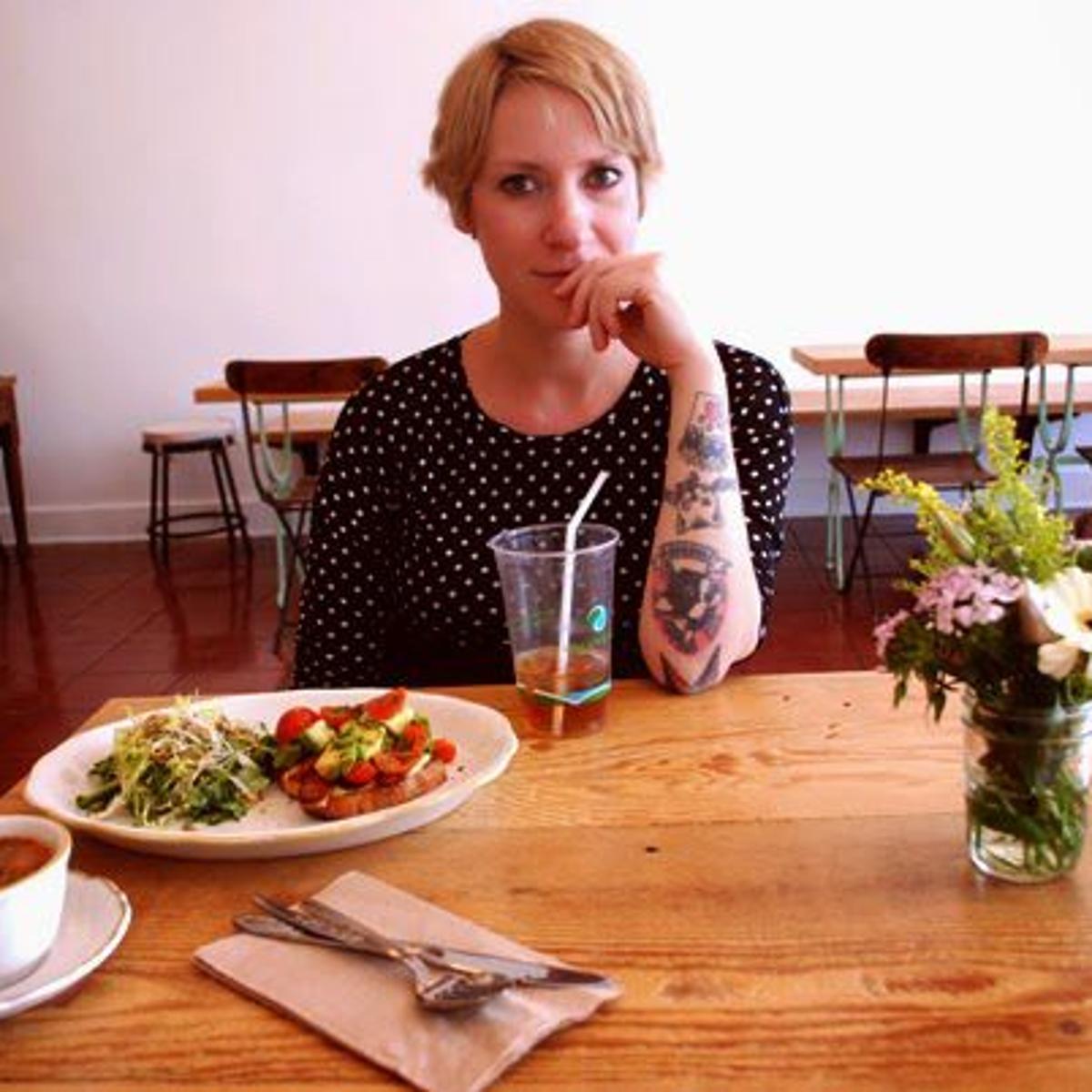 Storefront Report Highland Park S Kitchen Mouse Takes A Bite Out Of The Vegan Market Eastsider On The Go Theeastsiderla Com