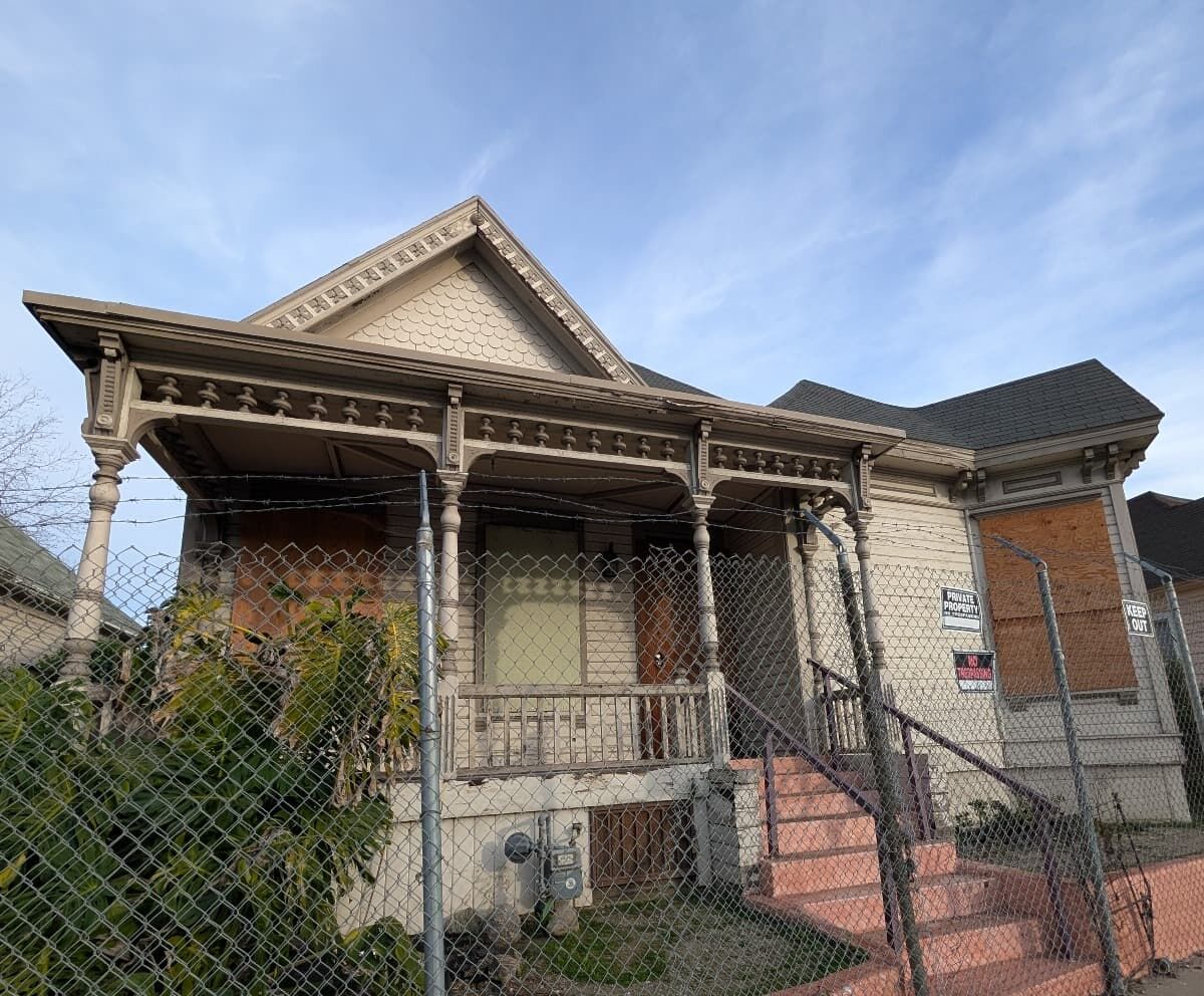 Mobile Homes? | Daily Digest Morning Edition | theeastsiderla.com