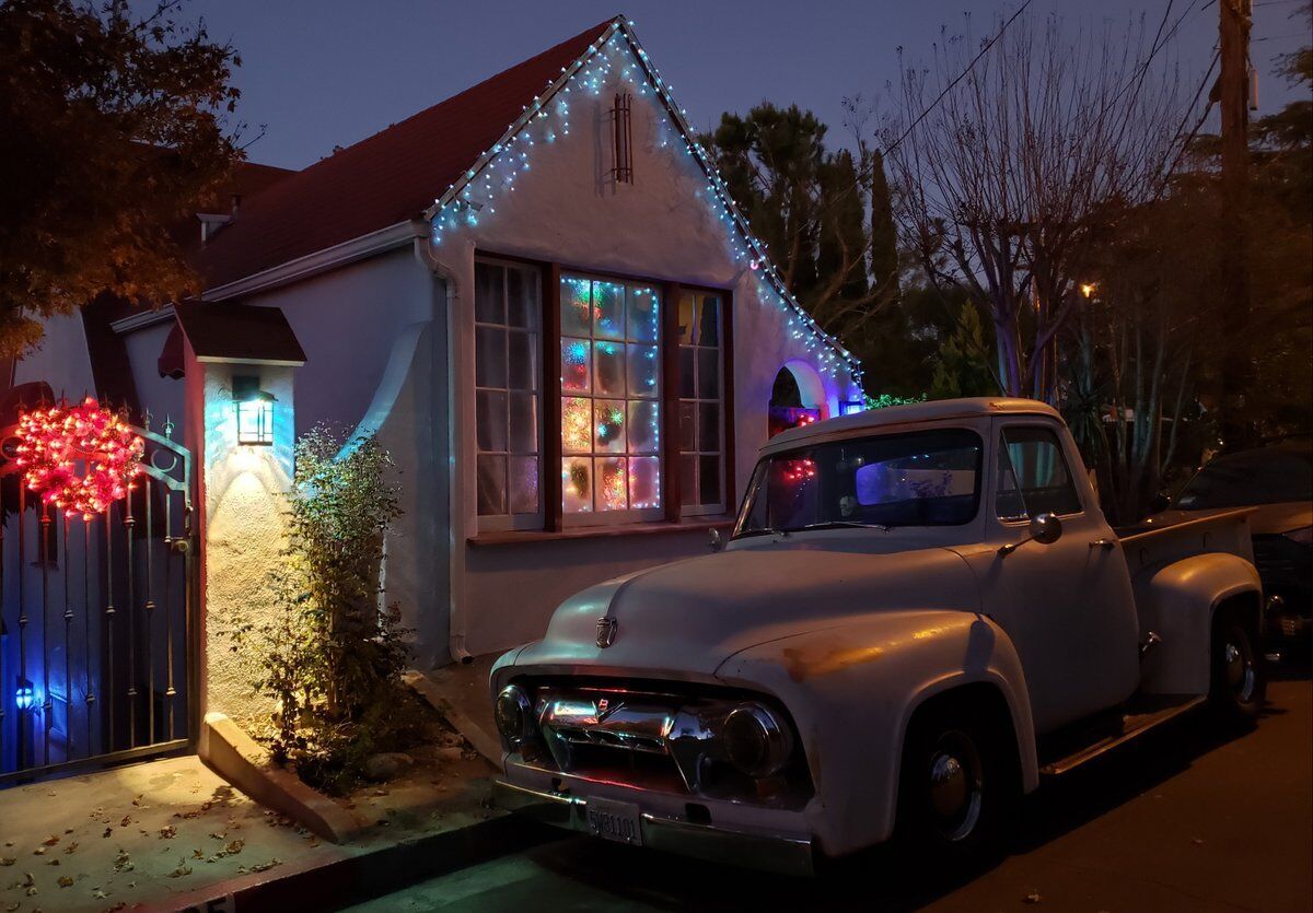 Happy Holidays | Echo Park News | Theeastsiderla.com