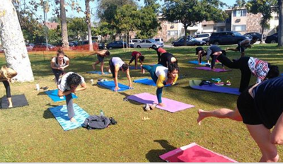 Echo Park Lake Yoga Classes Have Some People Bent Out Of Shape Parks Recreation Theeastsiderla Com