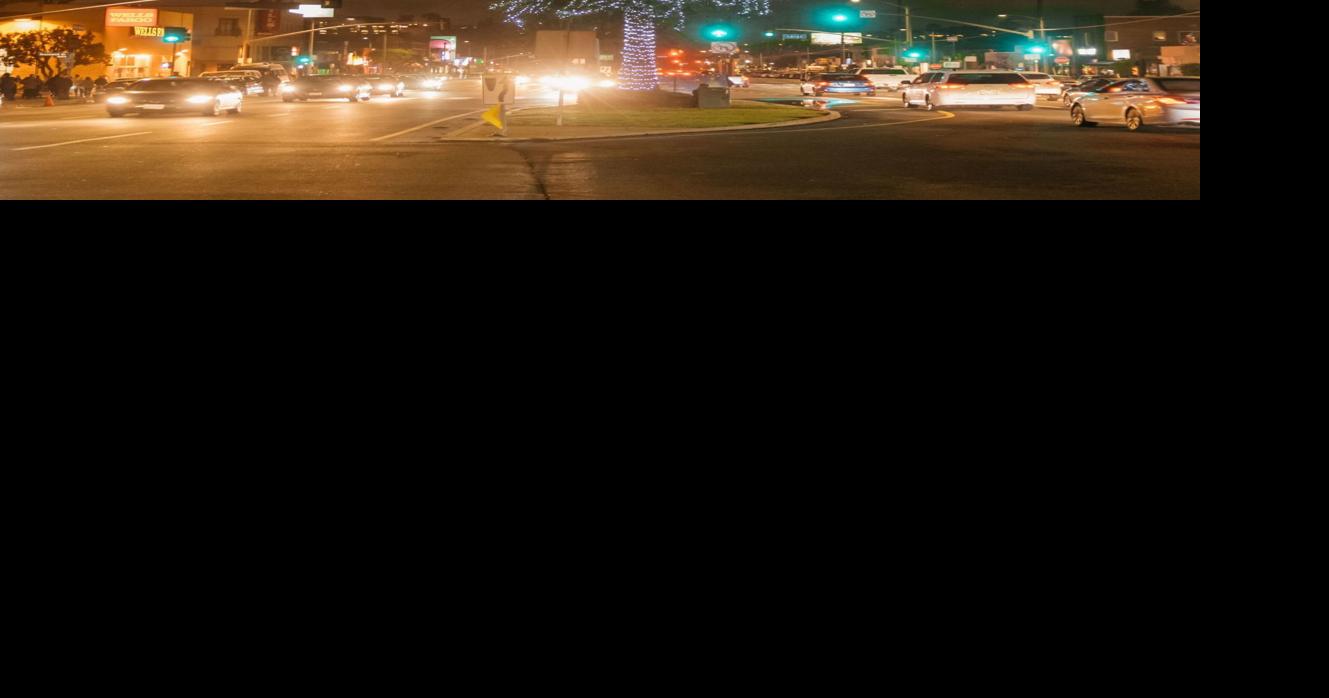 Atwater Village Lights Up for the Holidays Scenes And Sightings