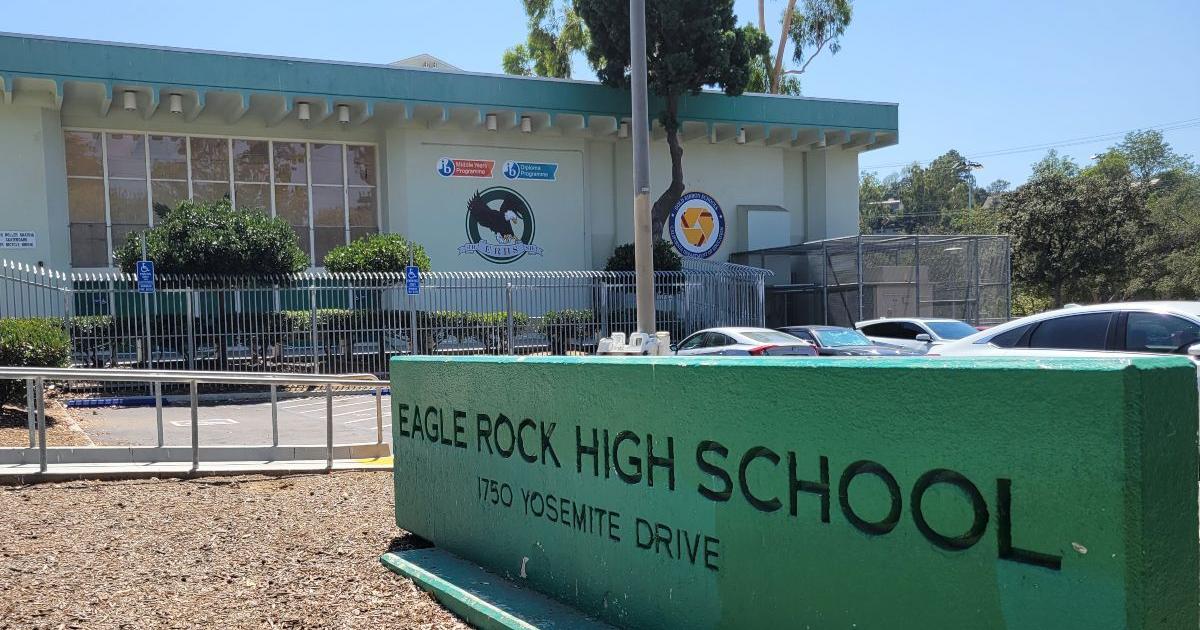 School police assigned to Eagle Rock High amid shooting threat rumors By Jesus Sanchez & Monica Rodriguez Oct 9, 2026 Oct 9, 2026 Updated 6 mins ago