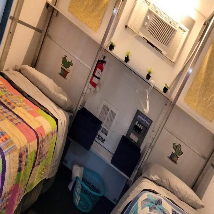 L.A. turns to tiny homes to deal with its big homeless problem | Highland  Park News | theeastsiderla.com