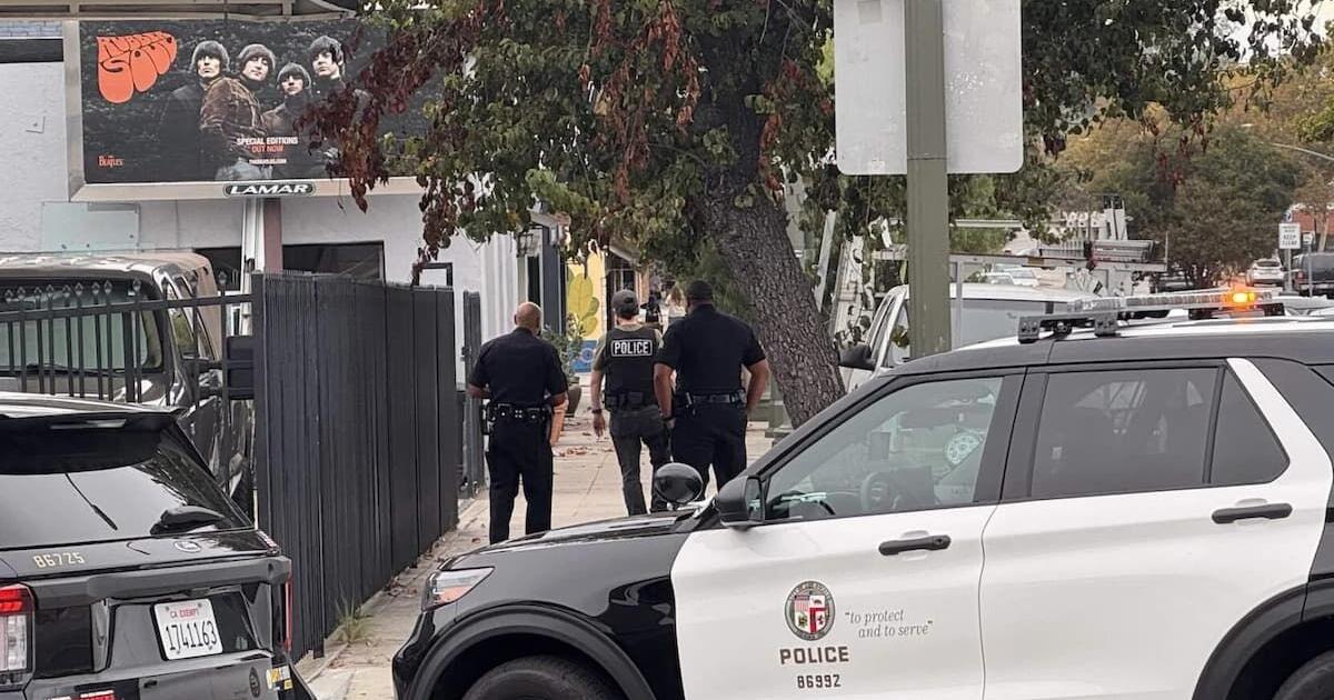 Man with a machete sought in alleged assault at Eagle Rock auto body shop Oct 12, 2026 2 hrs ago