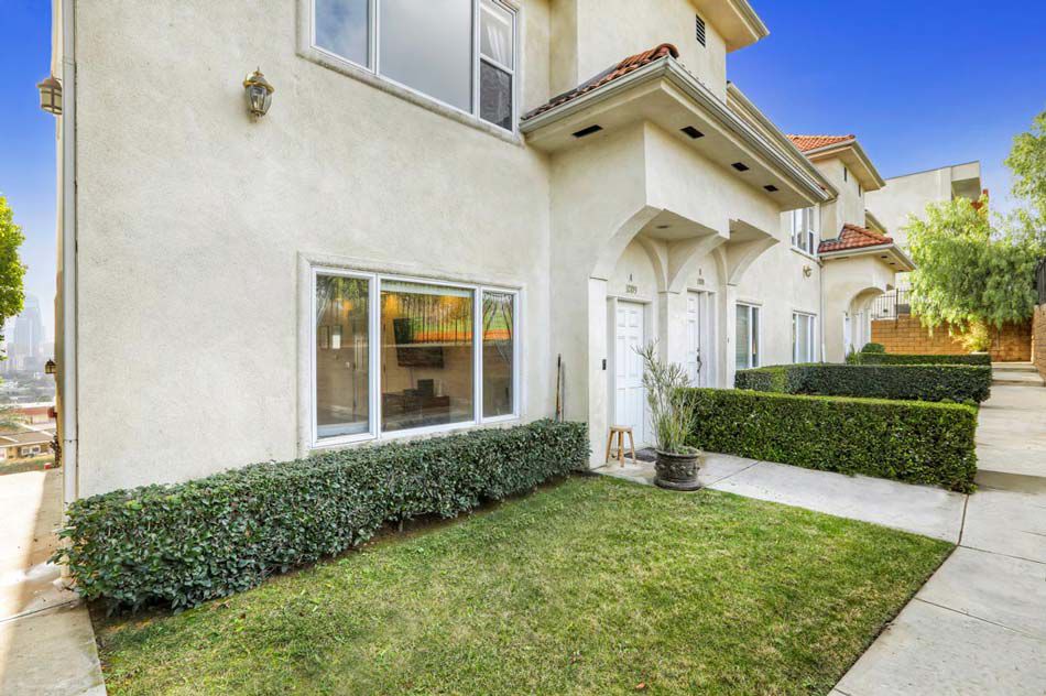 Gated Condo with Downtown Views, Presented by Tracy Do Archives