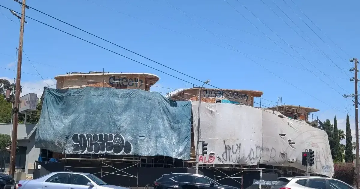 Delayed Silver Lake townhouses face new city orders Jun 5, 2026 2 mins ago