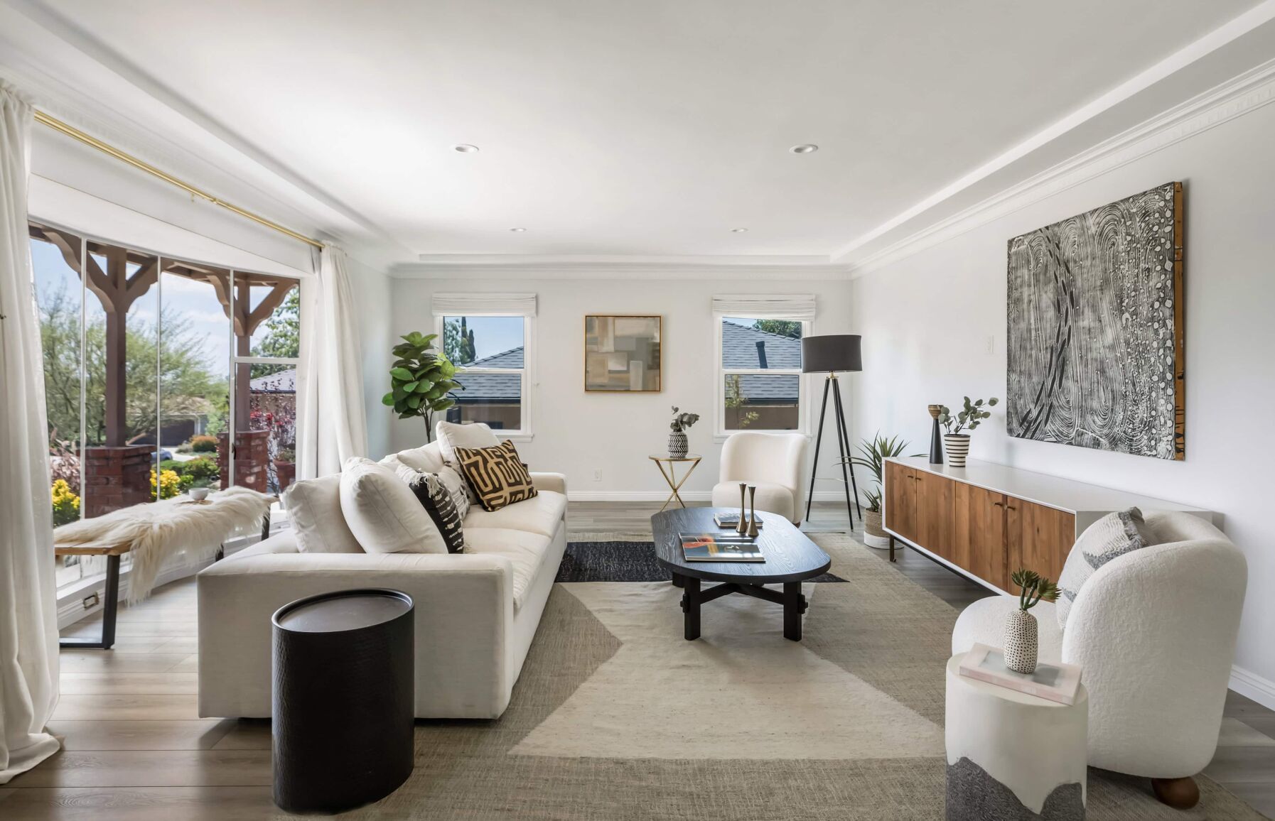 Renovated Eagle Rock 1950s Ranch-Style Home | Sponsored ...