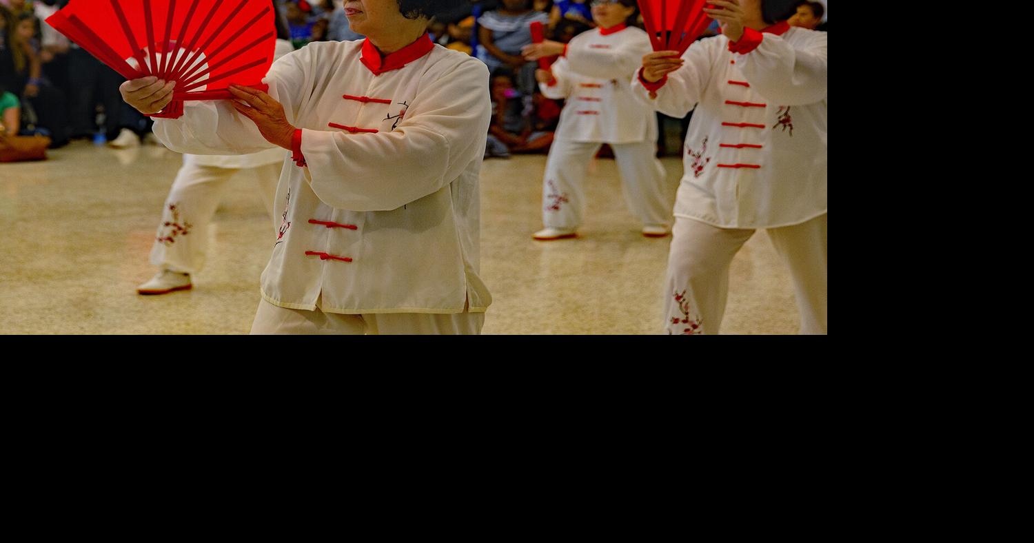 Diverse cultural groups join in Migration Mass