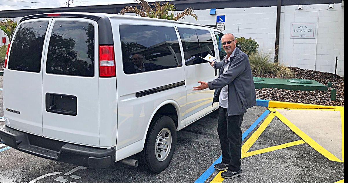 Pathways gets new van | Orlando | thefloridacatholic.org