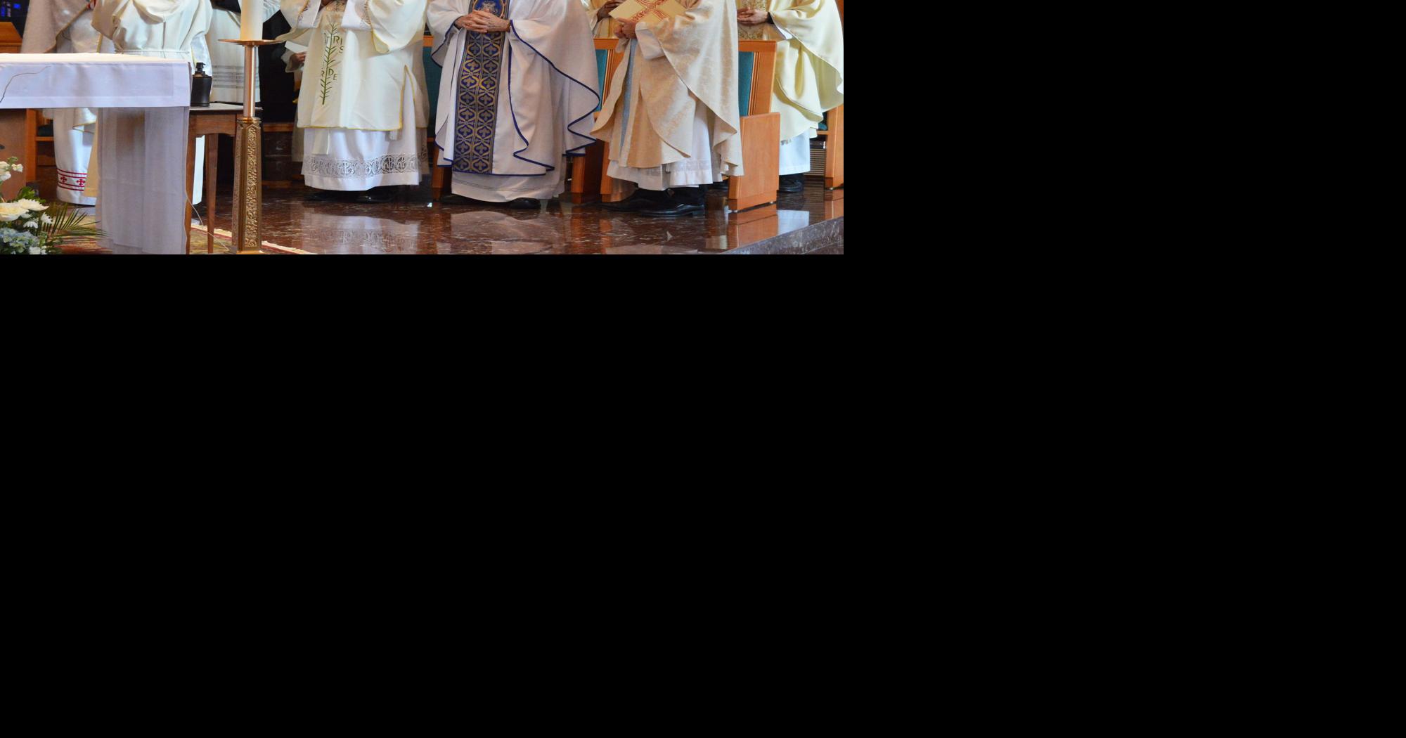 Bishop urges parish to unite in love, faith around new pastor | Palm ...