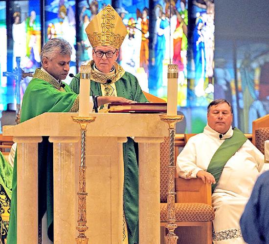 New Pastor installed in Fort Myers | Venice | thefloridacatholic.org