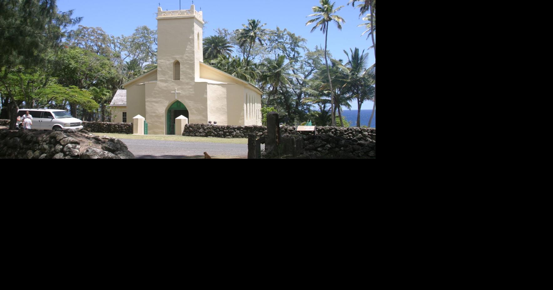 Molokai's leprosy settlements the 'ohana' of two Catholic saints