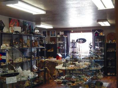 Native Vibrations Opens In Rustic Square Free Content Theflume Com