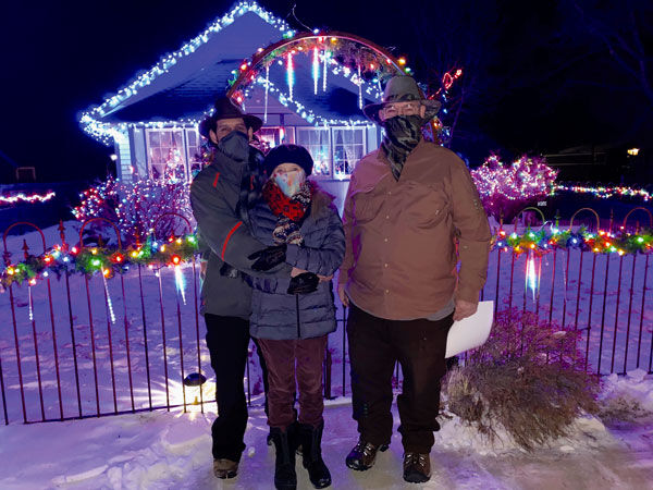 Best Residential Holiday Lights