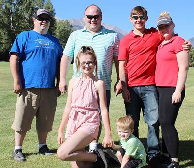Golfers Raise Money For Nate Carrigan Scholarship Fund Free Content Theflume Com