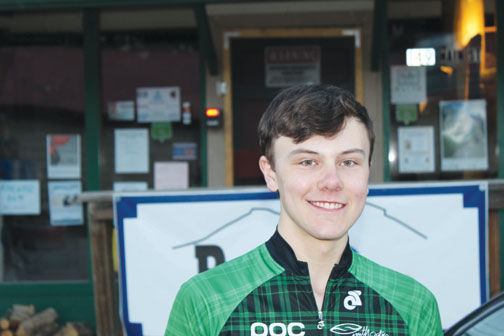 17-year old races the 100-mile Hundo