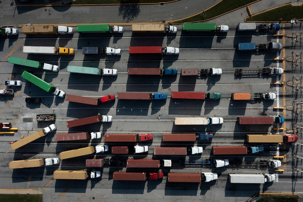 Wanted: 80,000 truck drivers to help fix the supply chain