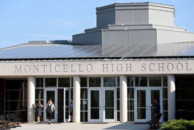 CDP 1021 GovSol35.JPG