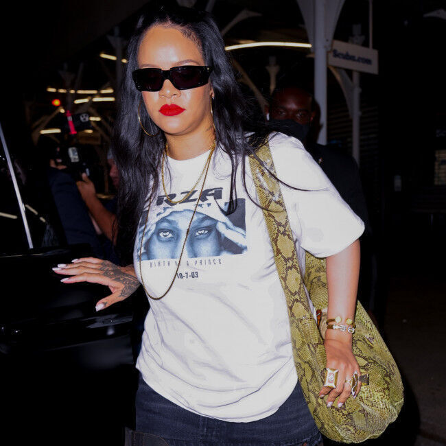 Rihanna will headline the 2023 Super Bowl half-time show
