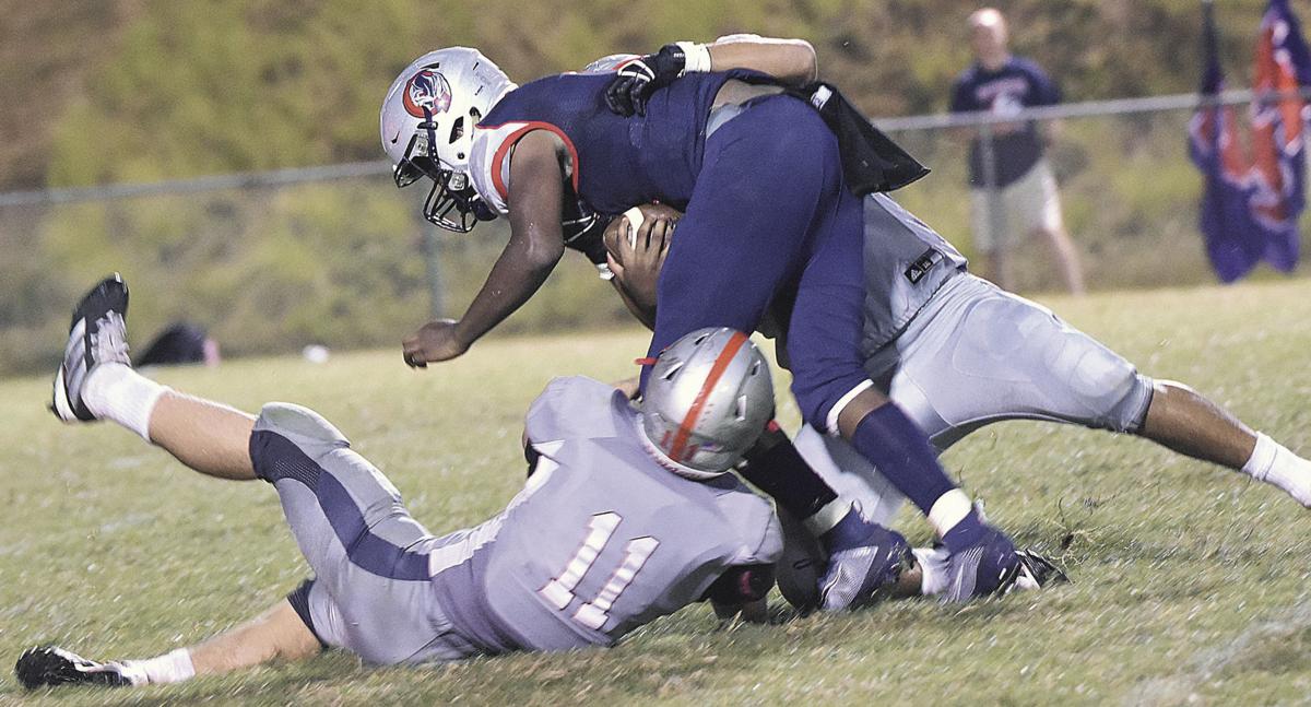 Eagles, Warriors score at will