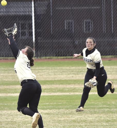 Panthers sweep reigning national champions