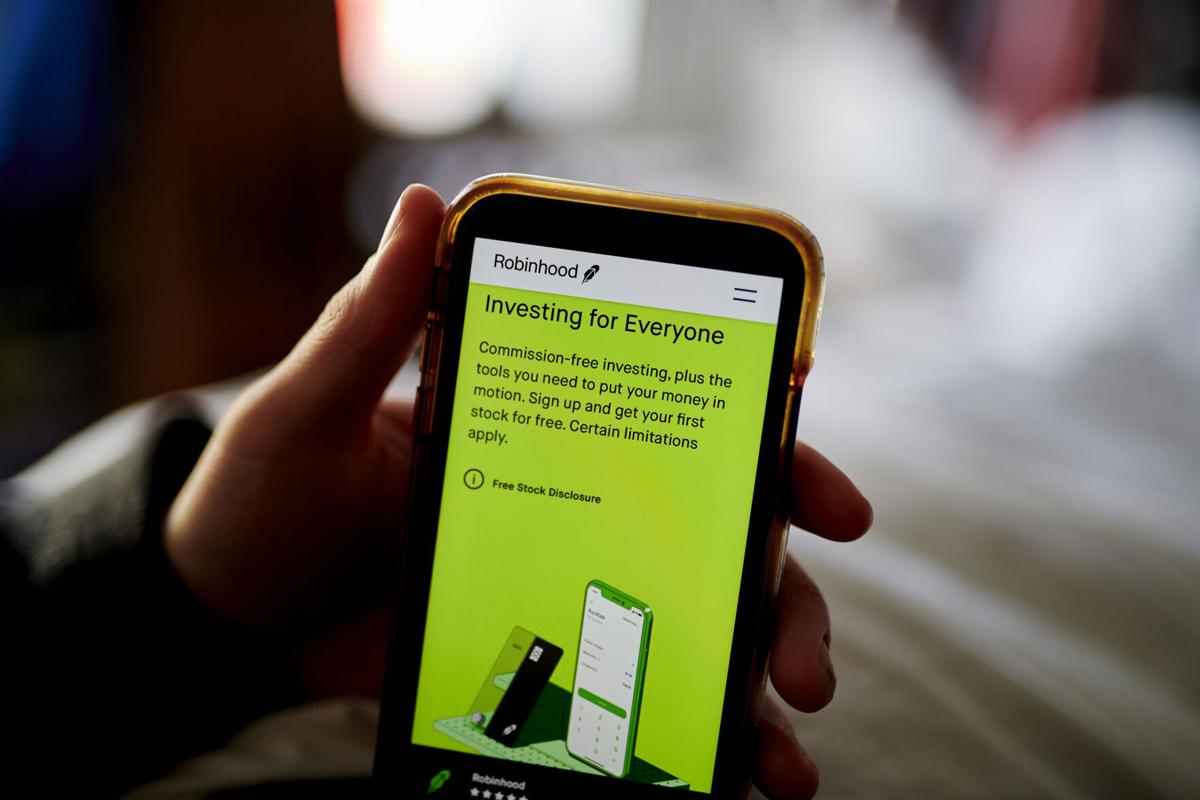 Robinhood gets $1 billion infusion, signaling cash crunch