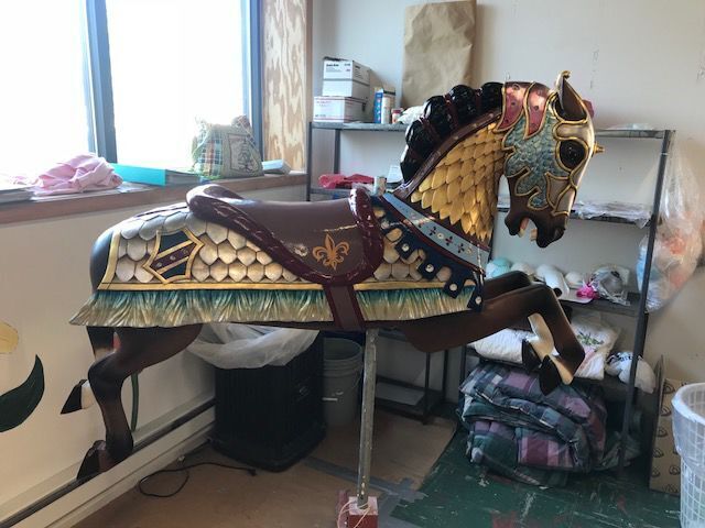 armored-horse