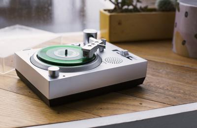PLG-GADGETS-TURNTABLE-2-MCT