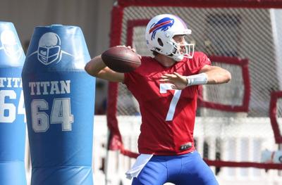 Photos from Buffalo Bills training camp