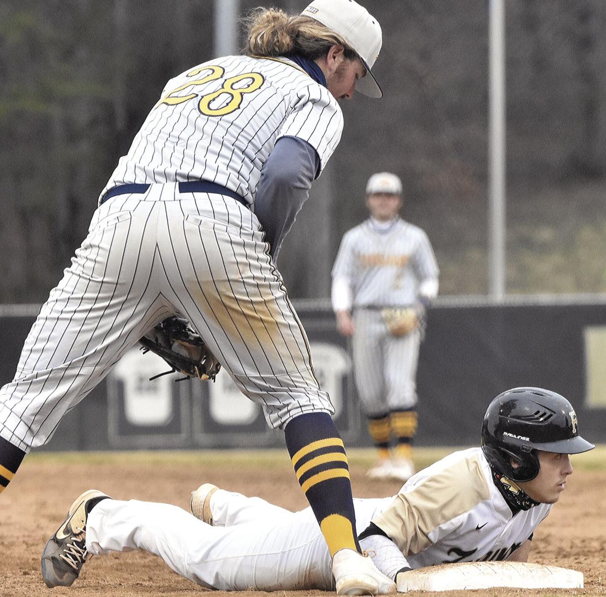 Panthers split non-conference match-ups