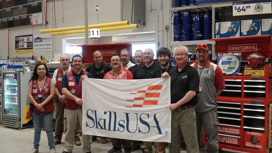 Group Photo Lowe's SkillsUSA