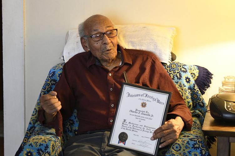 Charles Leavelle_2.JPG