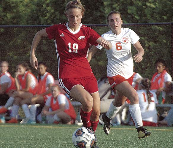 Hampton, Jordan, Altice, Sellars earn Region B laurels