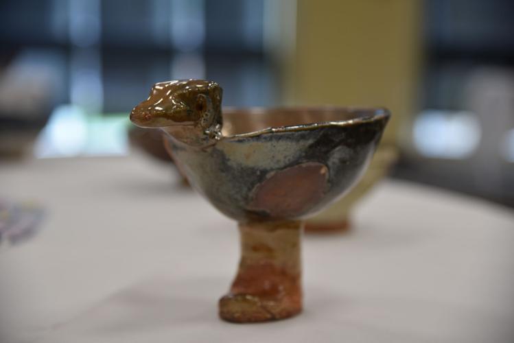 Empty bowls help fill hungry tummies