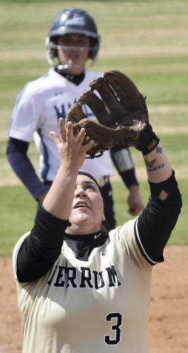 Yellow Jackets blank Panthers twice