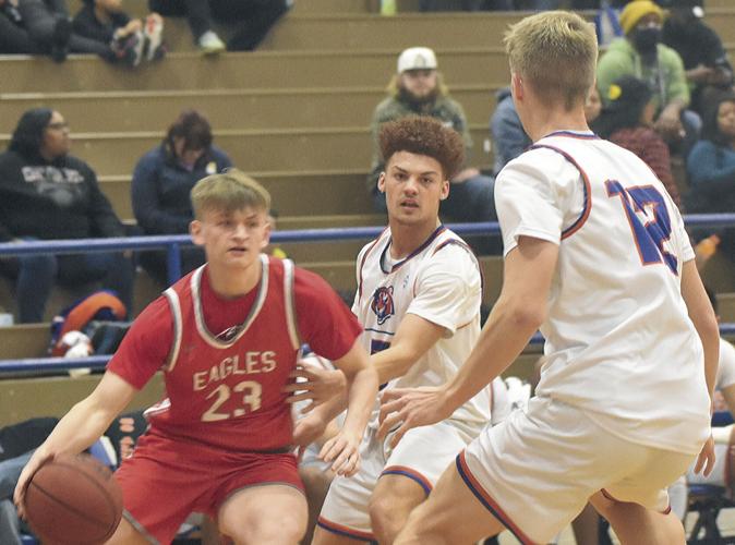 Franklin County pulls away from Bassett in final frame