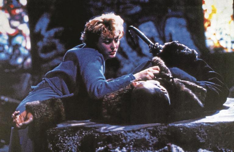 ENTER-MOVIE-ROUNDUP-HALLOWEEN-BOOKS-ZUM