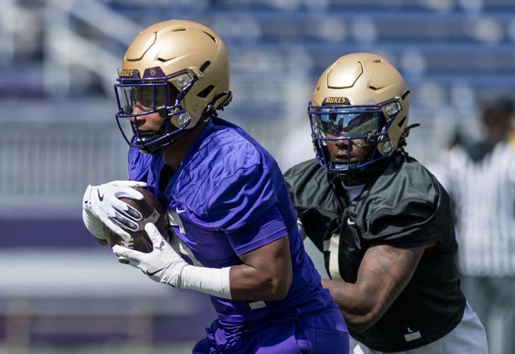 20260328_dnr_JMU FTB Spring Practice_23 (DN-R Front)