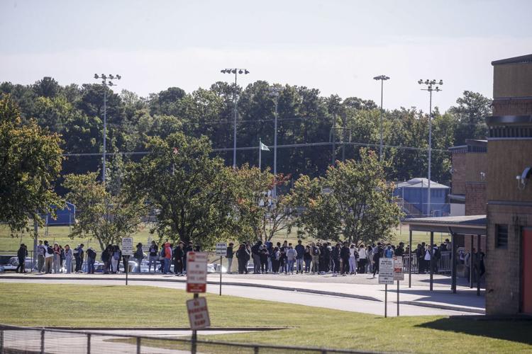 20220928_MET_WALKOUT