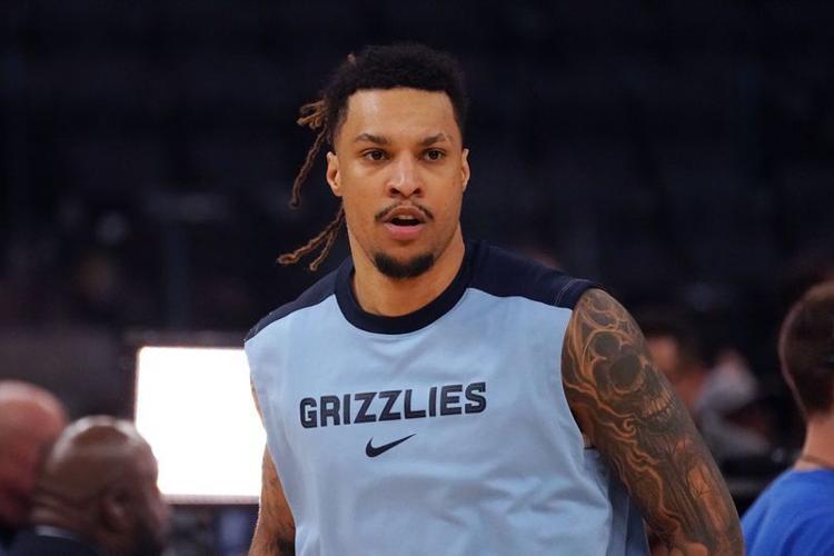 Jan 4, 2025; San Francisco, California, USA; Memphis Grizzlies forward Brandon Clarke (15) warms up before the game against the Golden State Warriors at Chase Center. Mandatory Credit: David Gonzales-Imagn Images
