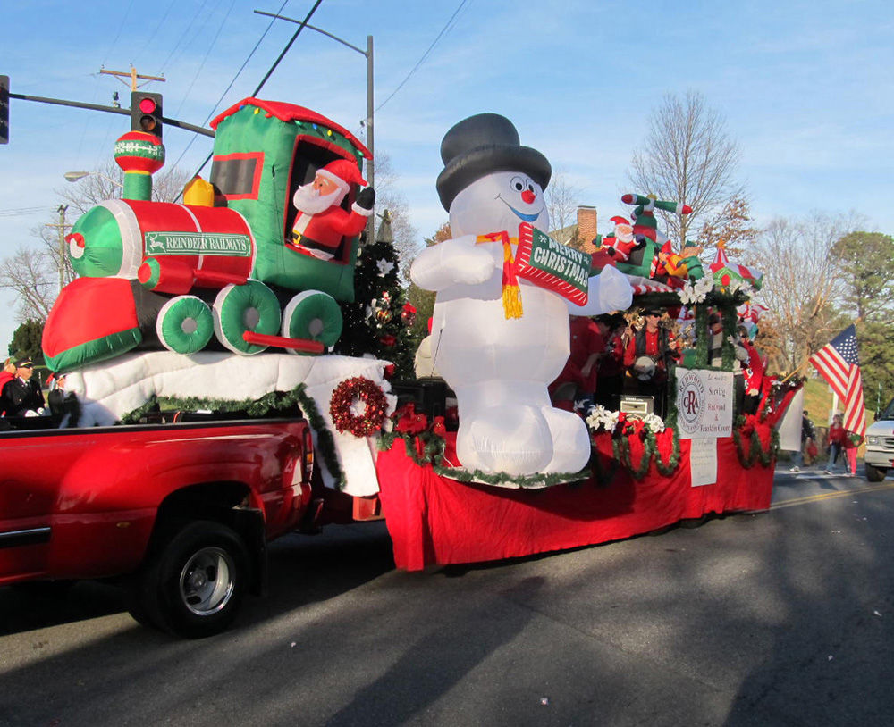 Christmas parade ready to roll on Sunday