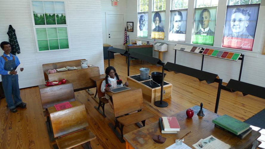 Heritage-Schoolhouse2