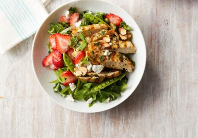 entree-eating-20210712