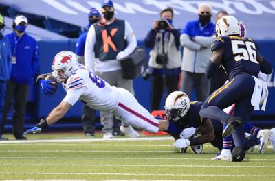 Smith dives for more yards