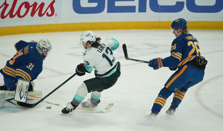 Buffalo Sabres take on the Seattle Kraken