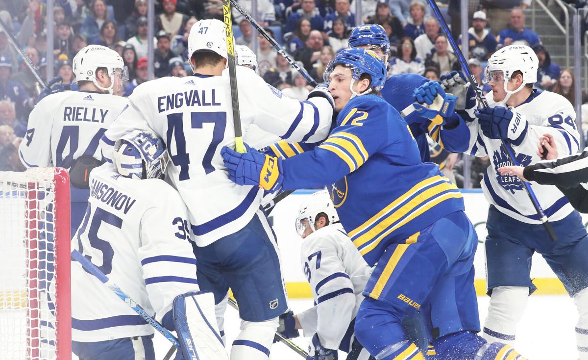 Toronto Maple Leafs at Buffalo Sabres